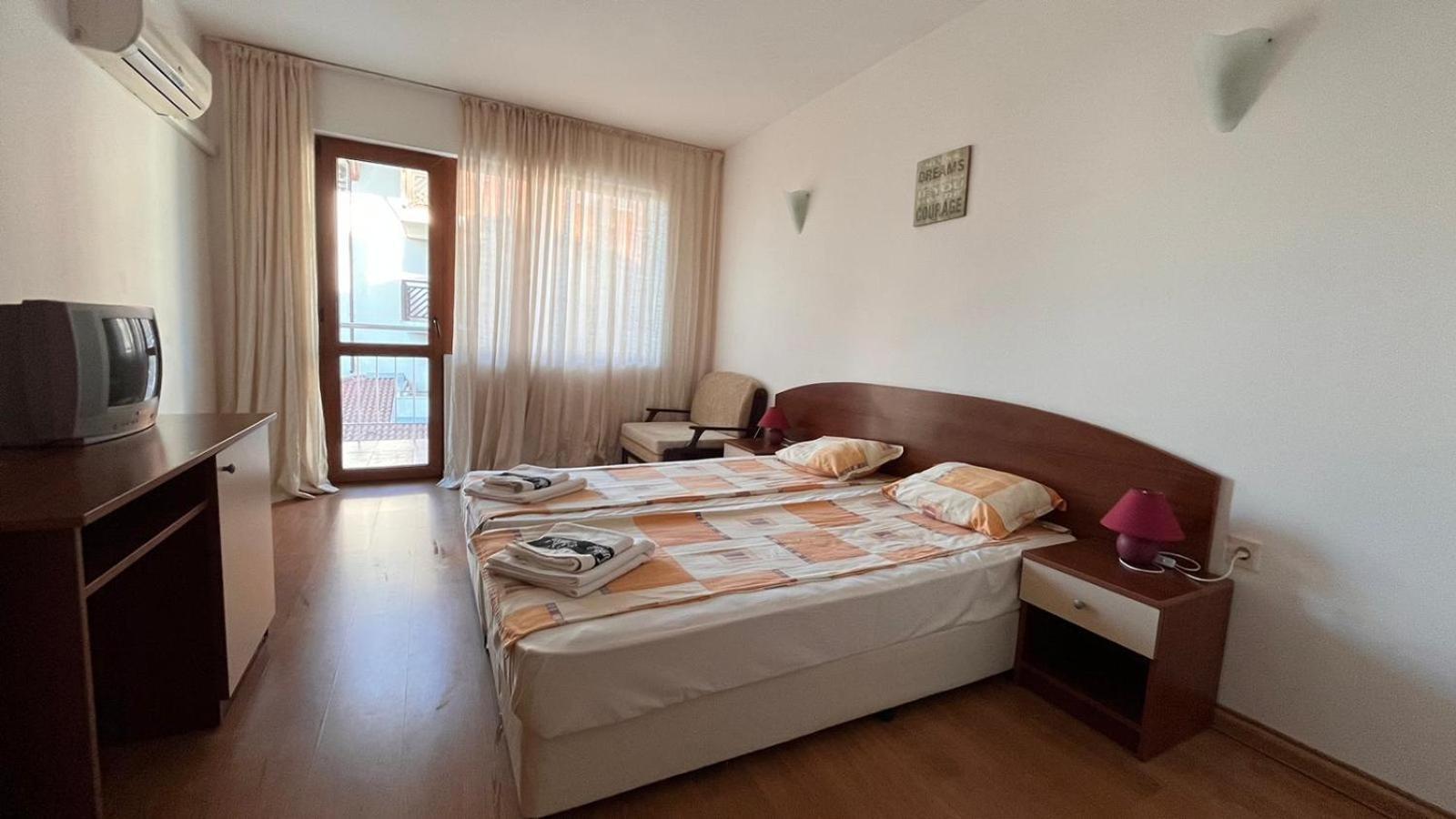 Family Hotel Primo Primorsko Exterior photo