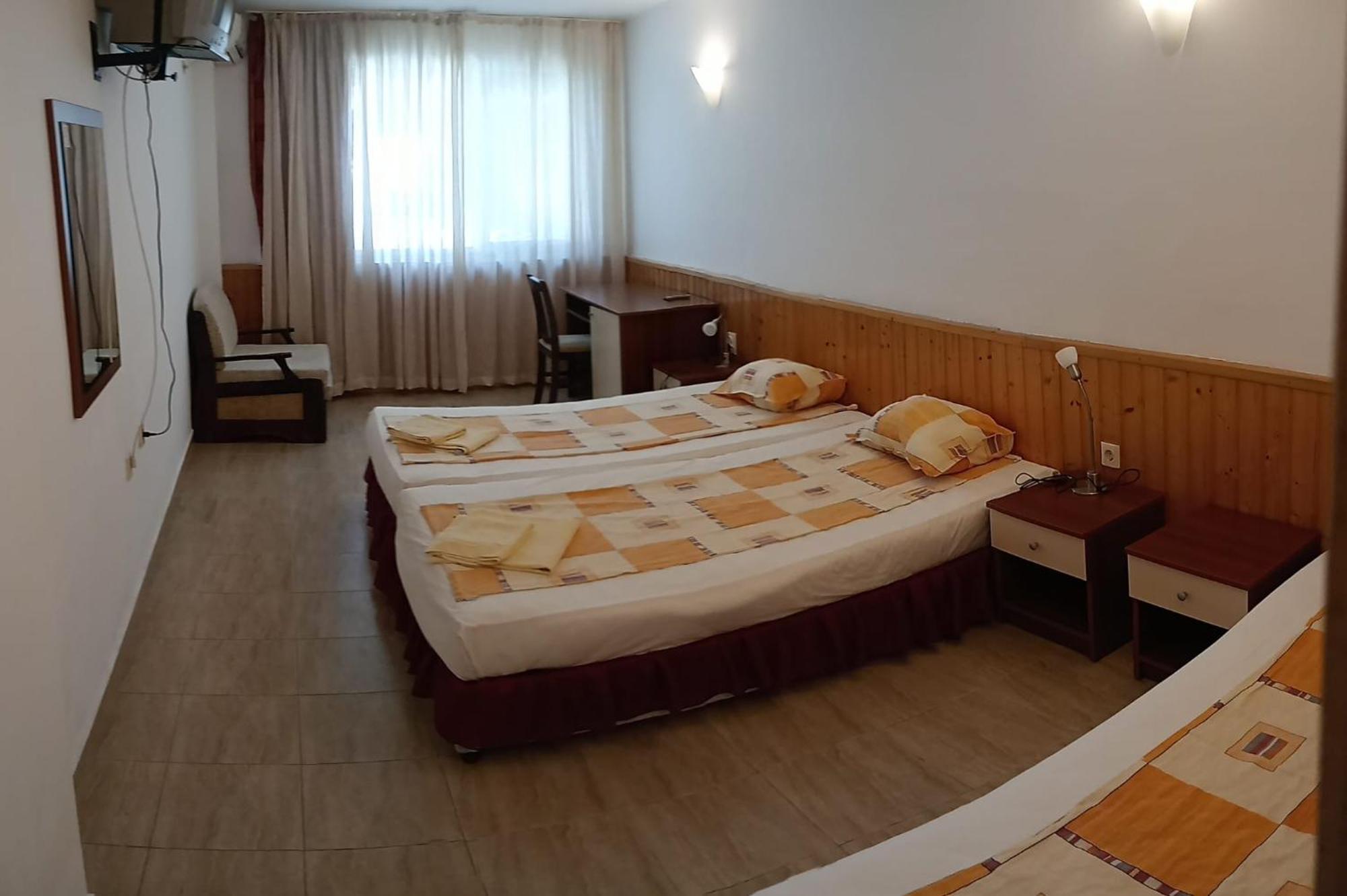 Family Hotel Primo Primorsko Exterior photo